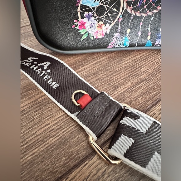 Nicole Lee Dream of All Colors Versatile 2-in-1 Crossbody Vegan Leather Purse - Picture 2 of 13